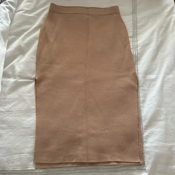 MINKPINK SLIT SKIRT - Picture 6 of 6